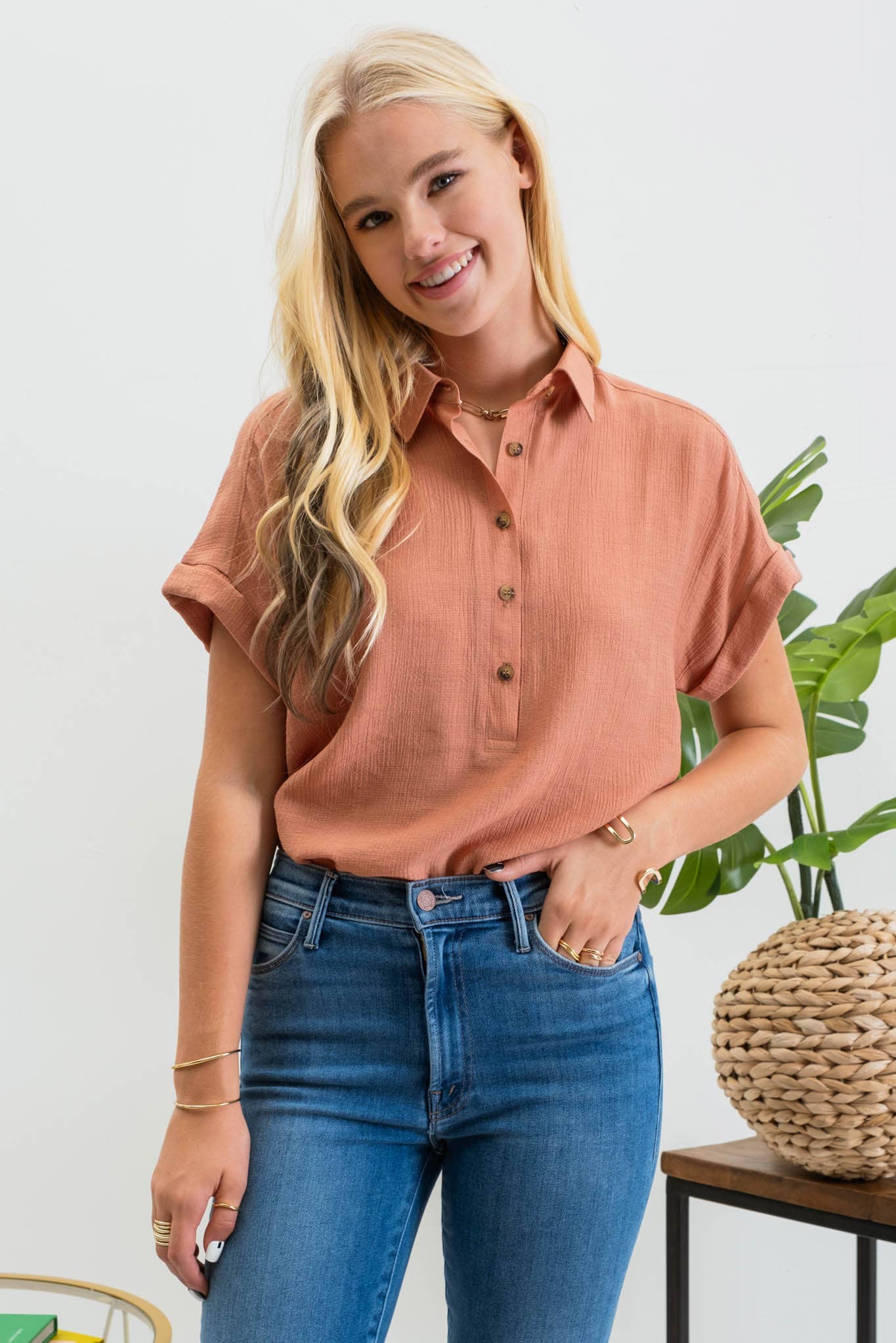 MID BUTTON DOWN CUFFED SHORT SLEEVE TOP CR1980