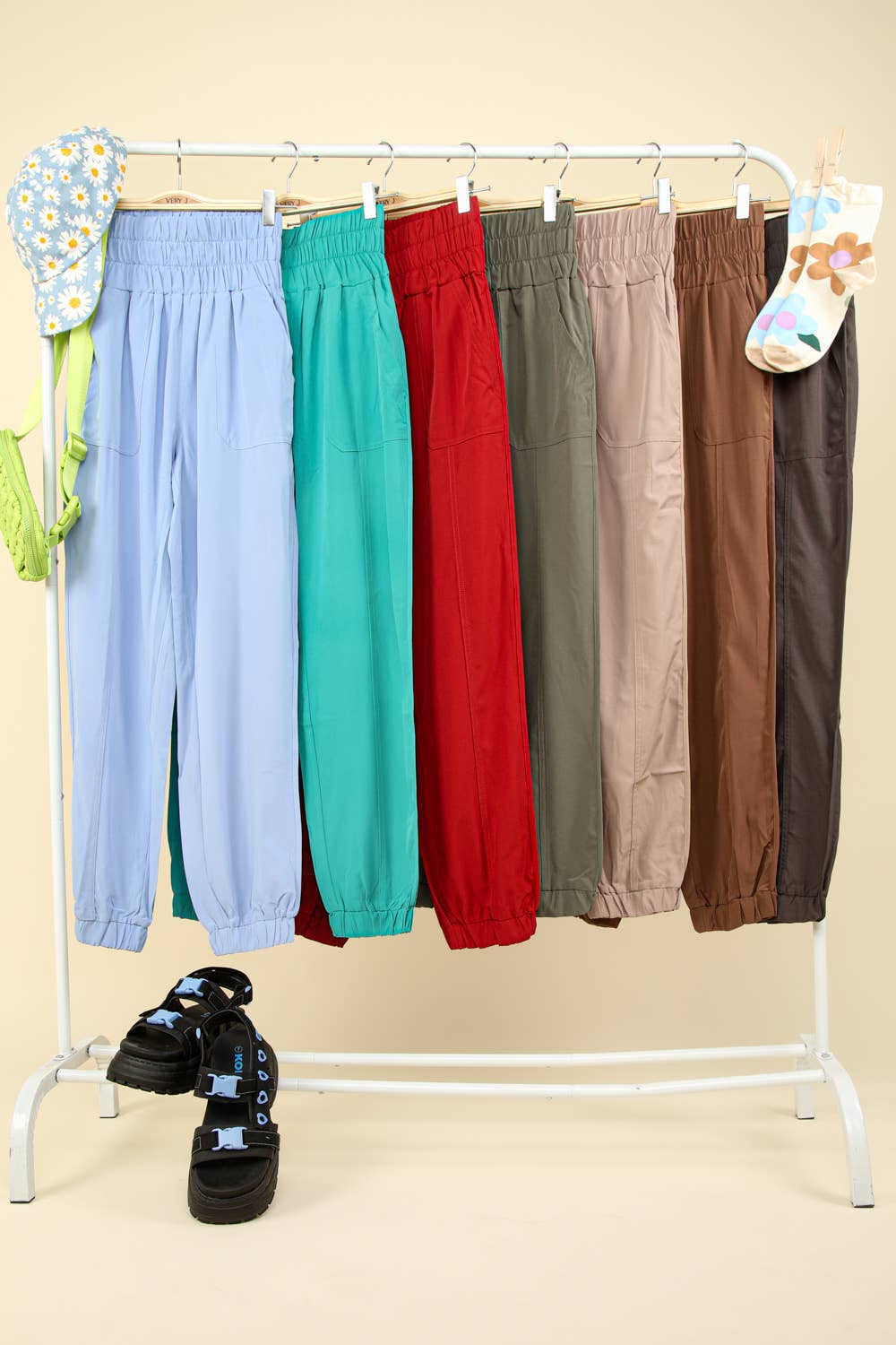 High Waisted Cargo Active Joggers w/ Pockets NP70063