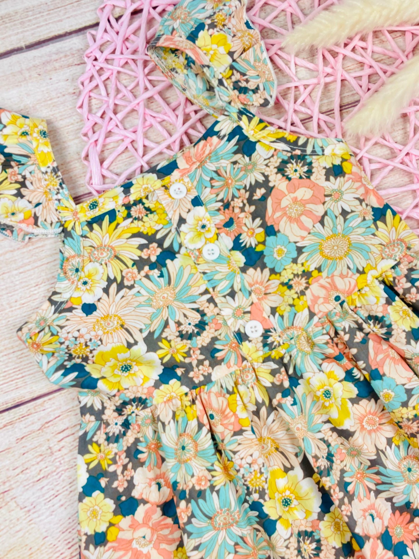 Girl’s Button Up Ruffle Sleeve Spring Dress GFR48