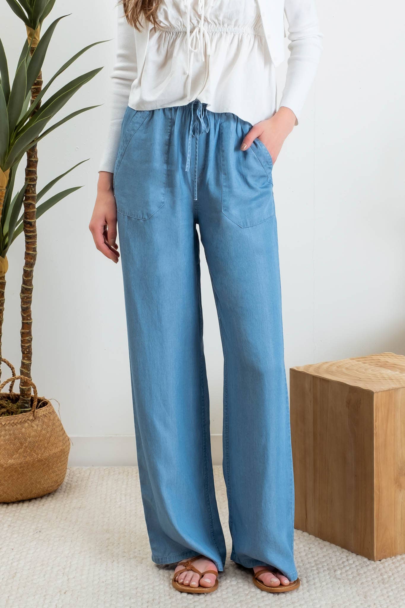 CHAMBRAY HIGH WAIST DRAWSTRING PANTS TB8712