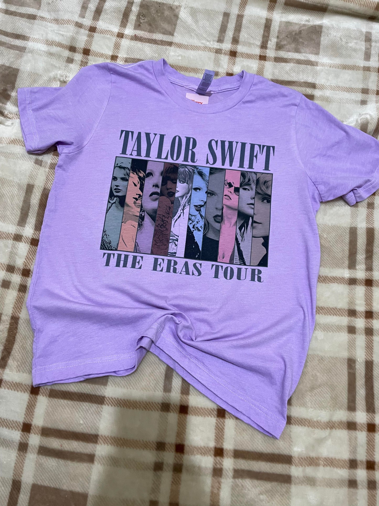 Taylor Swift The Eras tour "all different shades of colors "