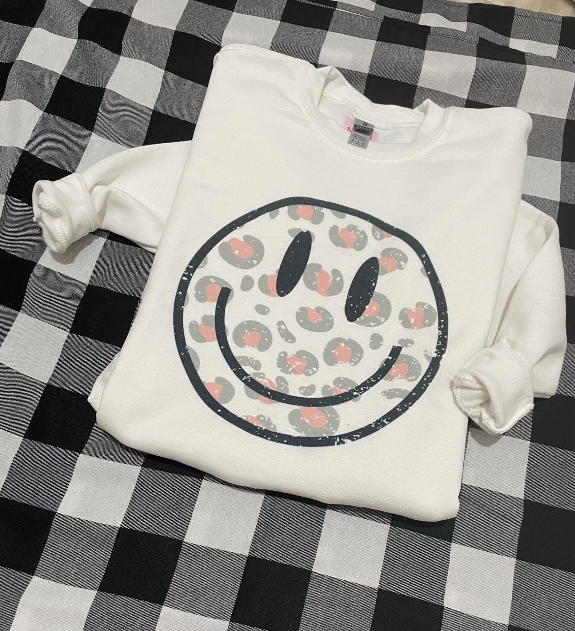 Cheetah pink smile sweatshirt