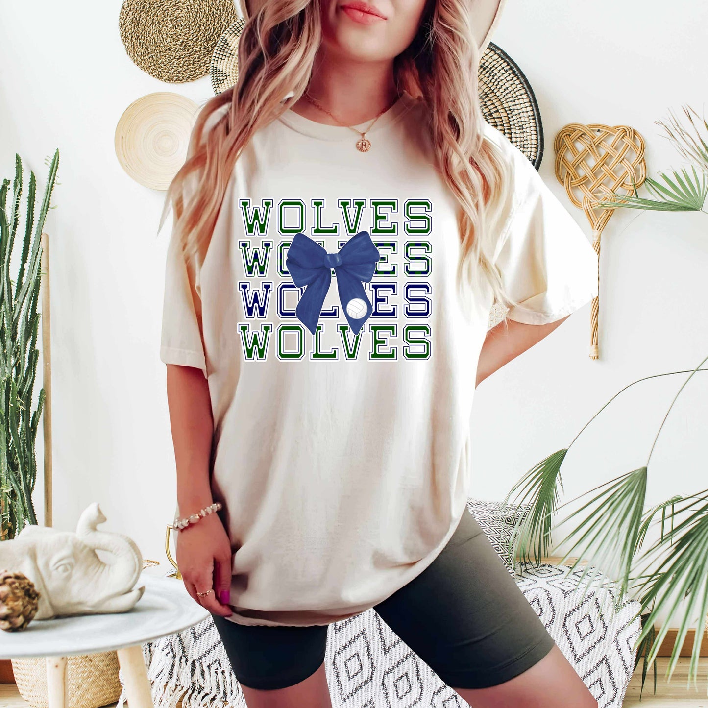 Wolves x4 with Volleyball Bow - T SHIRT - (Comfort Color)