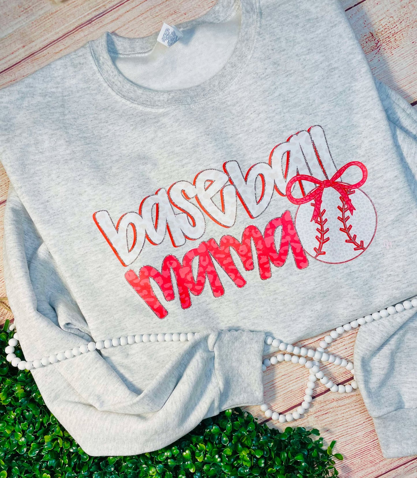 Baseball Mama - SWEATSHIRT - (Gildan)
