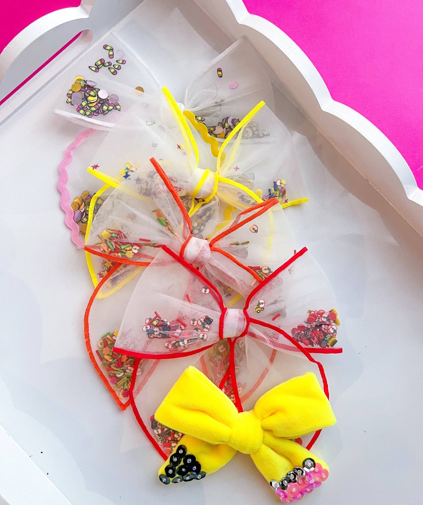 First Day Back To School Shaker Bow   FDB