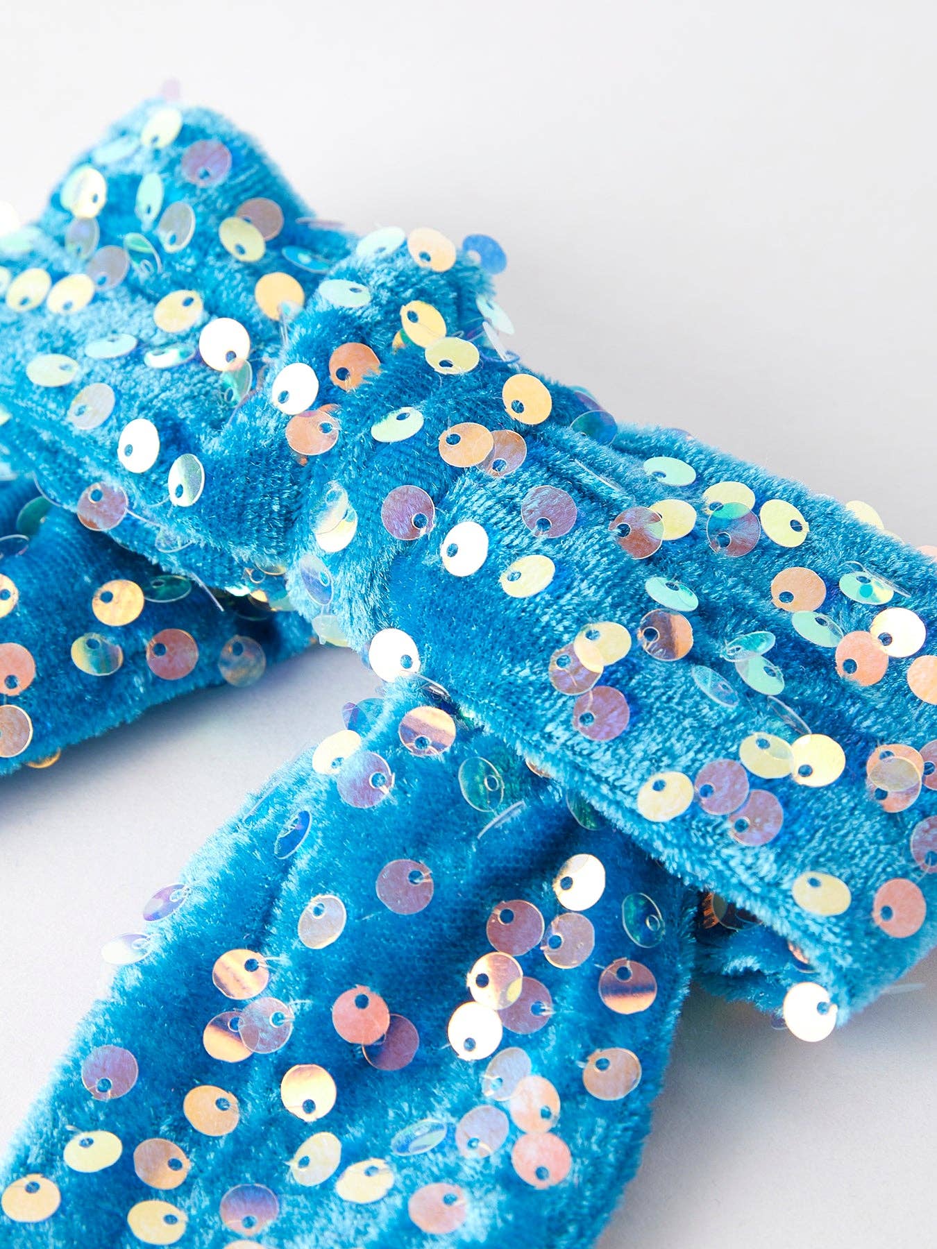Girls Sequin Bow Hair Clip ACG567