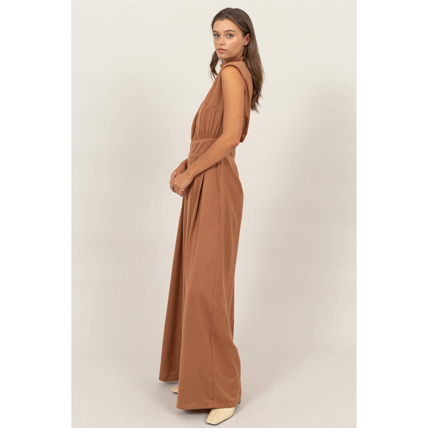 SLEEVELESS WIDE LEG SATIN JUMPSUIT HF24G072-