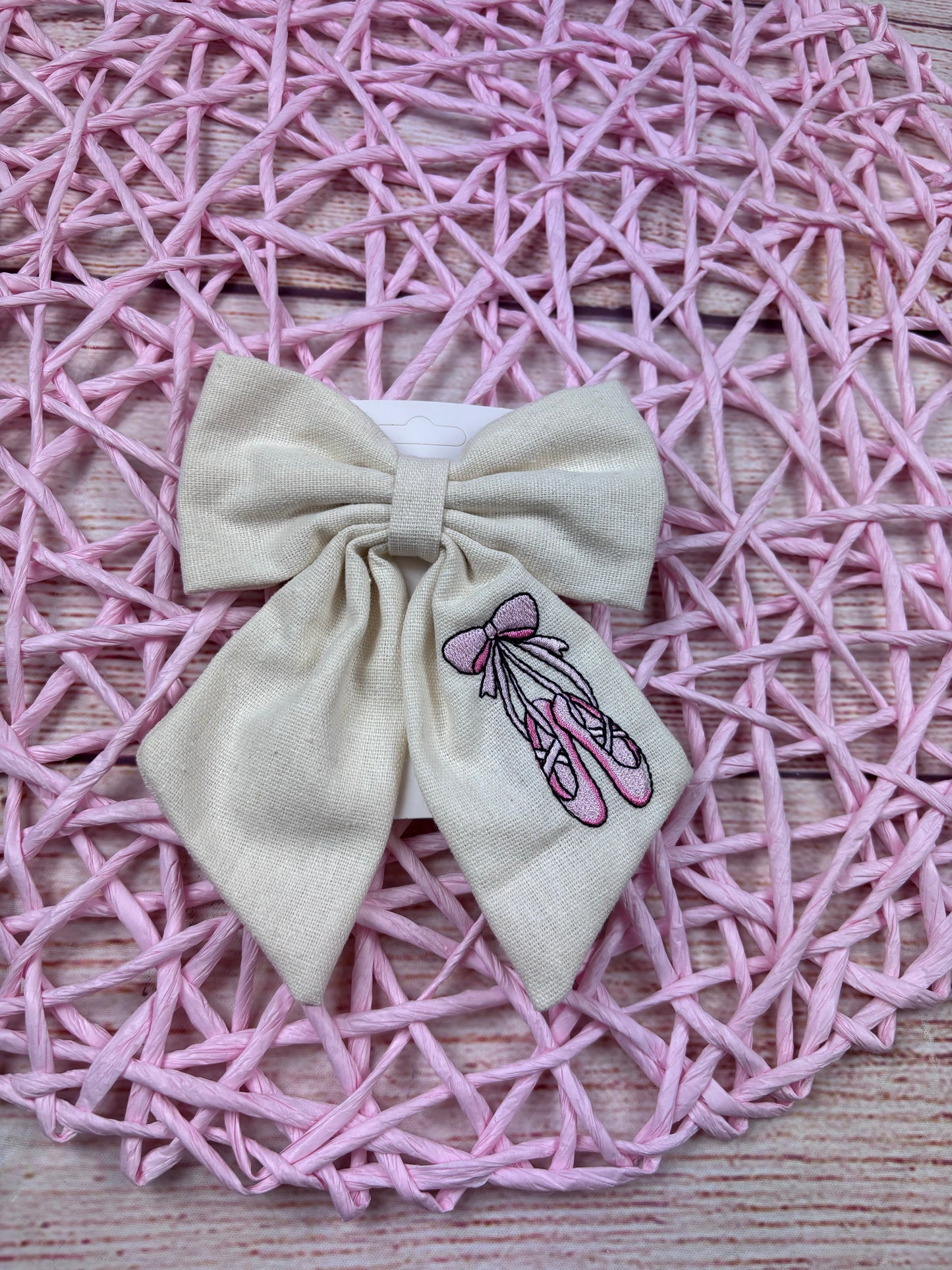 Embroidered ballerina bows GSB25