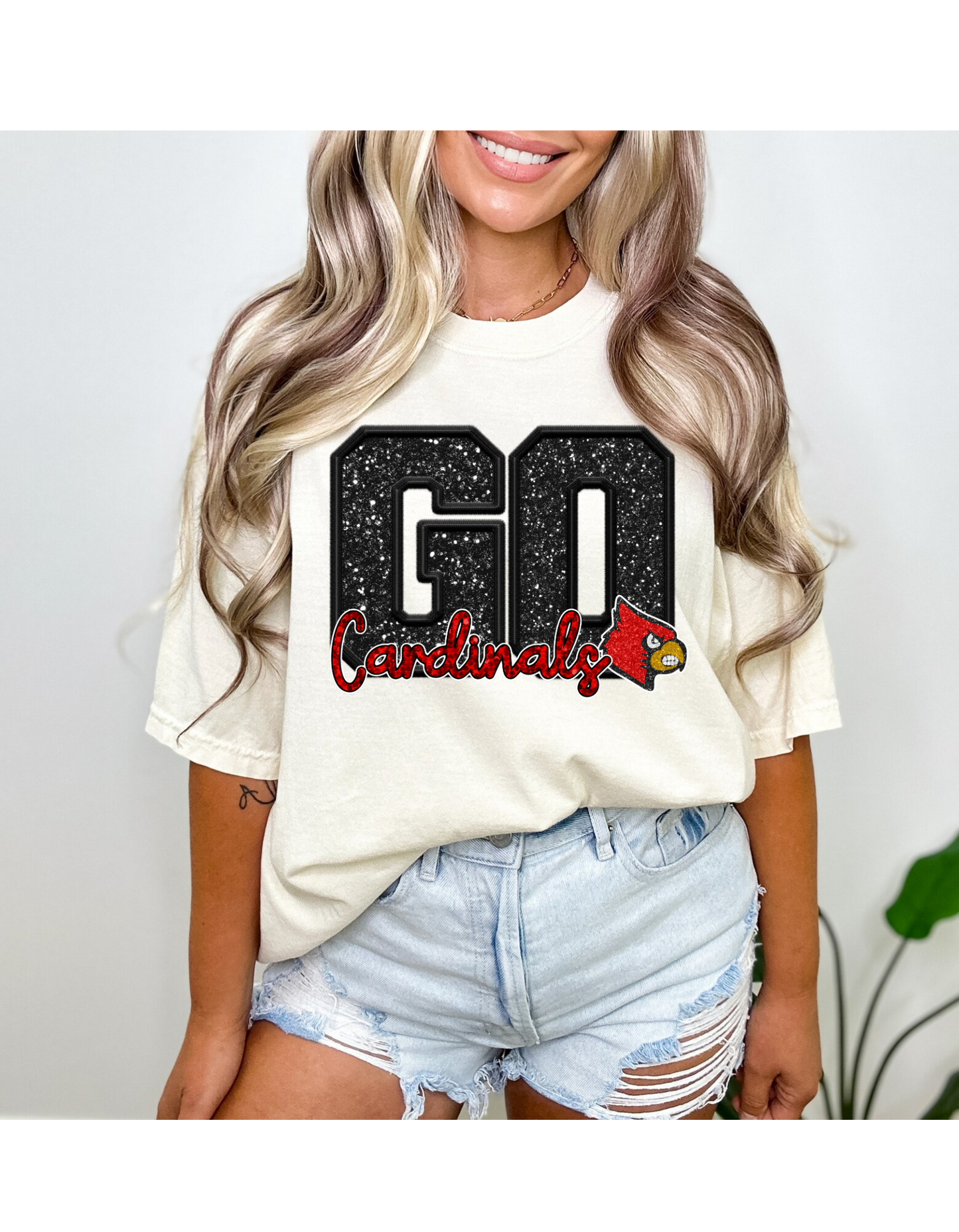 GO CARDINALS FAUX SEQUIN GLITTER T-SHIRT (BLACK GO RED CARDINALS )