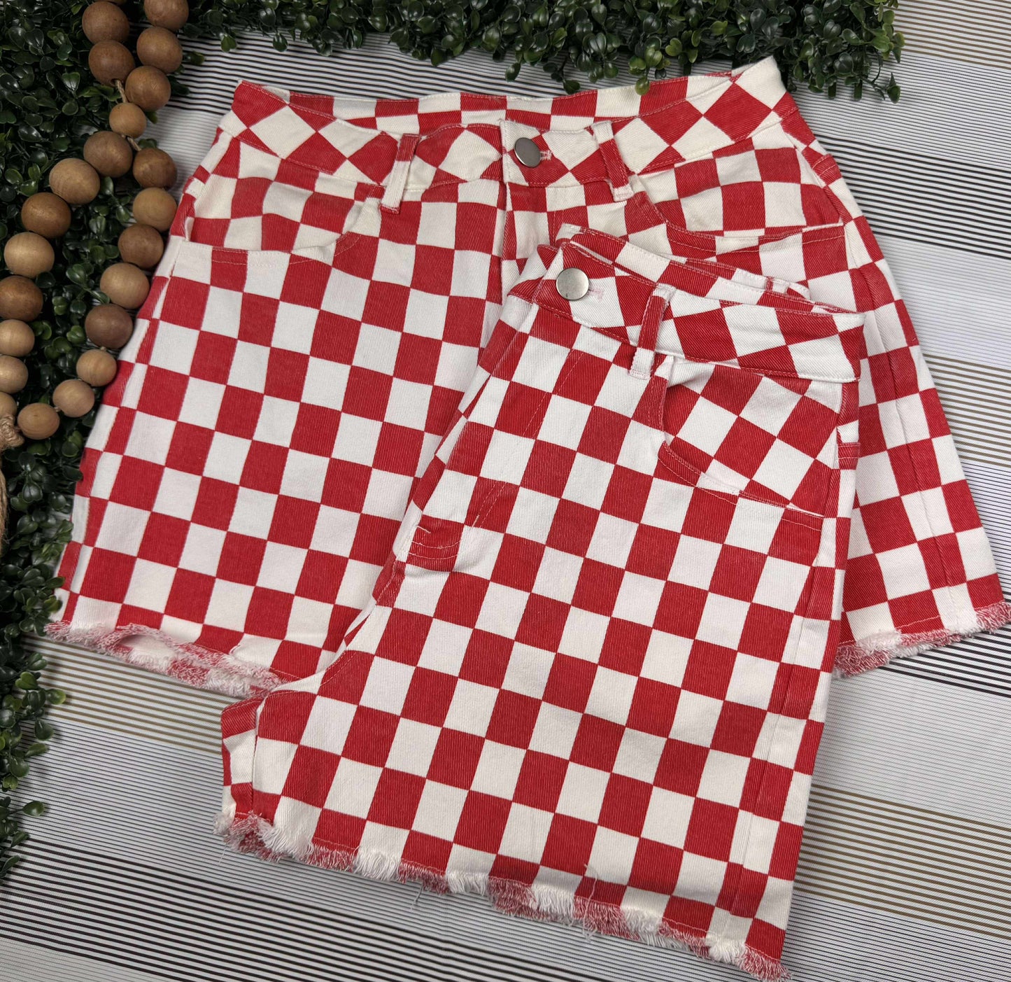 GAME DAY CHECKERED FRAYED HEM CAUSUAL SHORTS-GDCF23