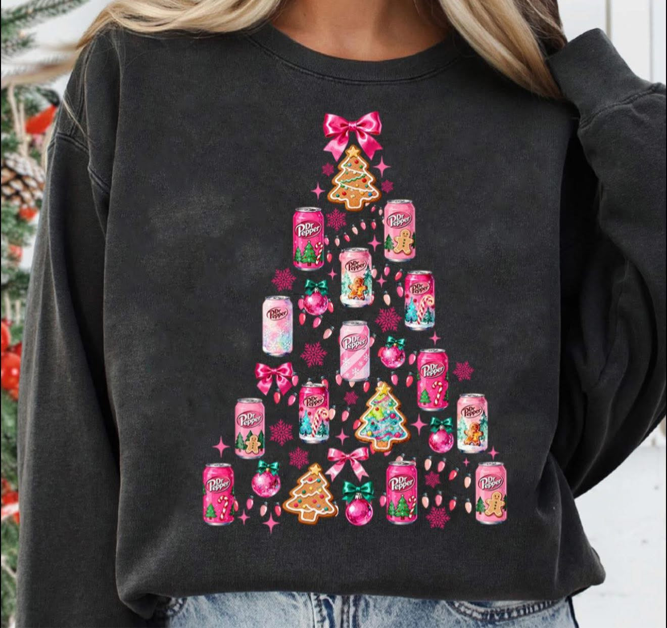 Girly DP Tree - T SHIRT - (Jerzee/Gildan)