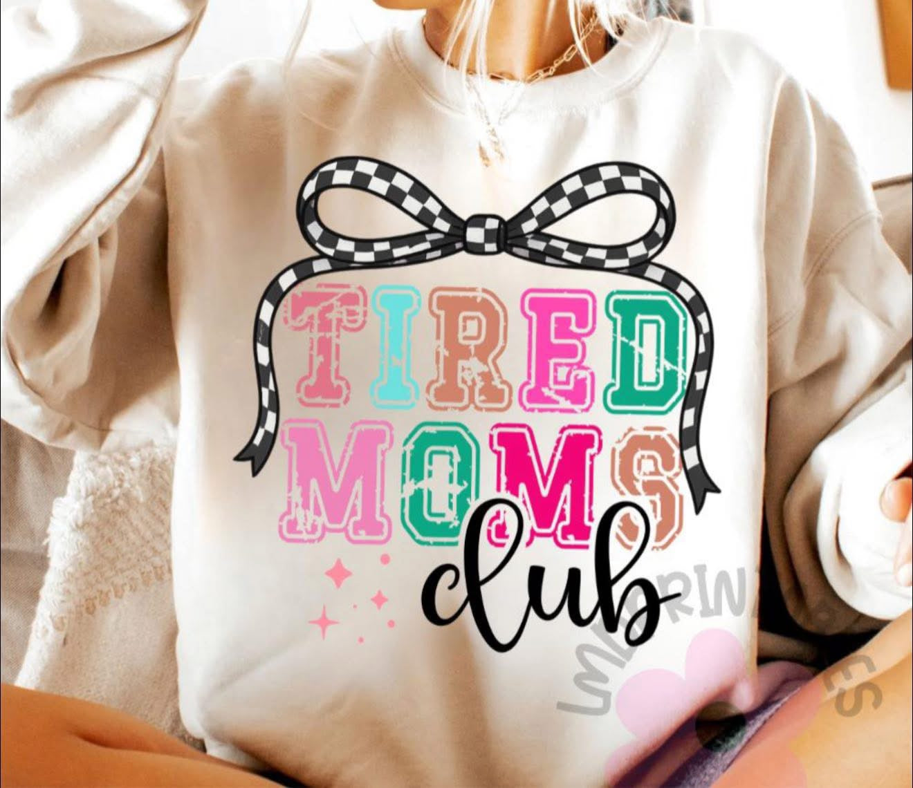 Tired Moms Club - T SHIRT - (Jerzee/Gildan)