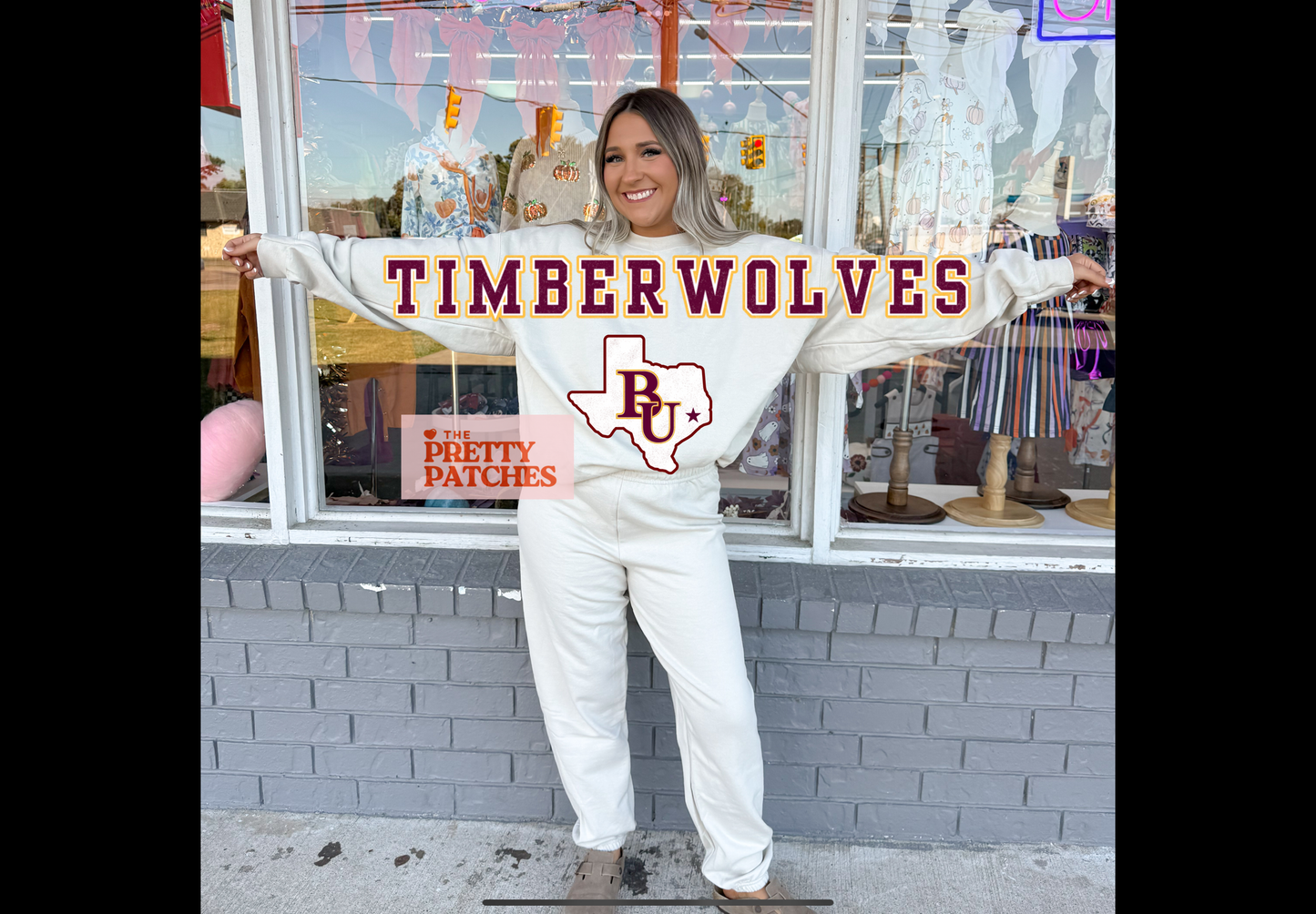 Oversized Mascot Sweatshirts with Logo - BEAUMONT UNITED - SWEATSHIRT - (Jerzee/Gildan)