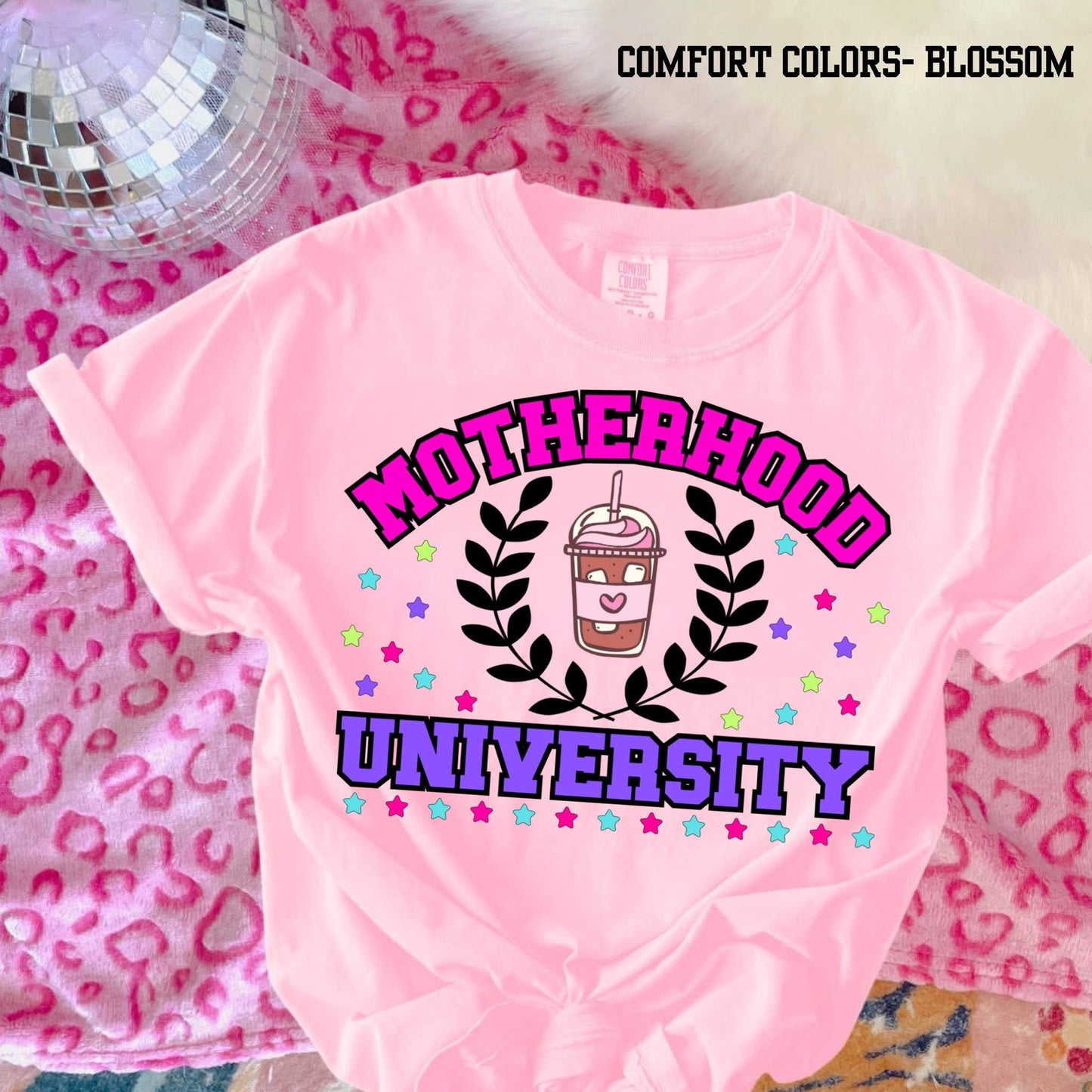 Motherhood University - T SHIRT - (Comfort Color)