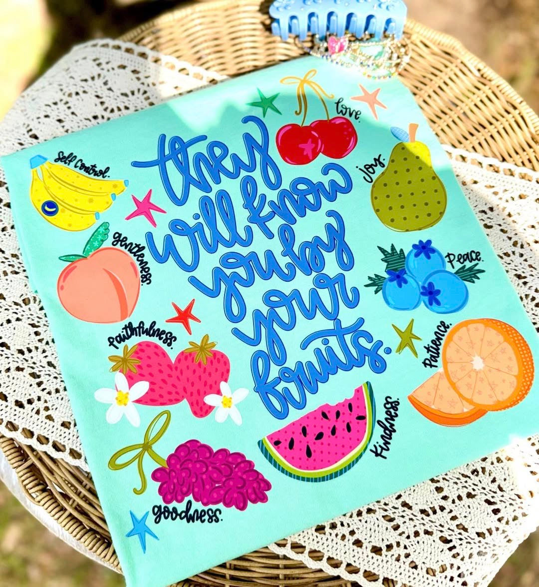 They will know you by your fruits 🍓 - T SHIRT - (COMFORT COLOR/BELLA)-061226br