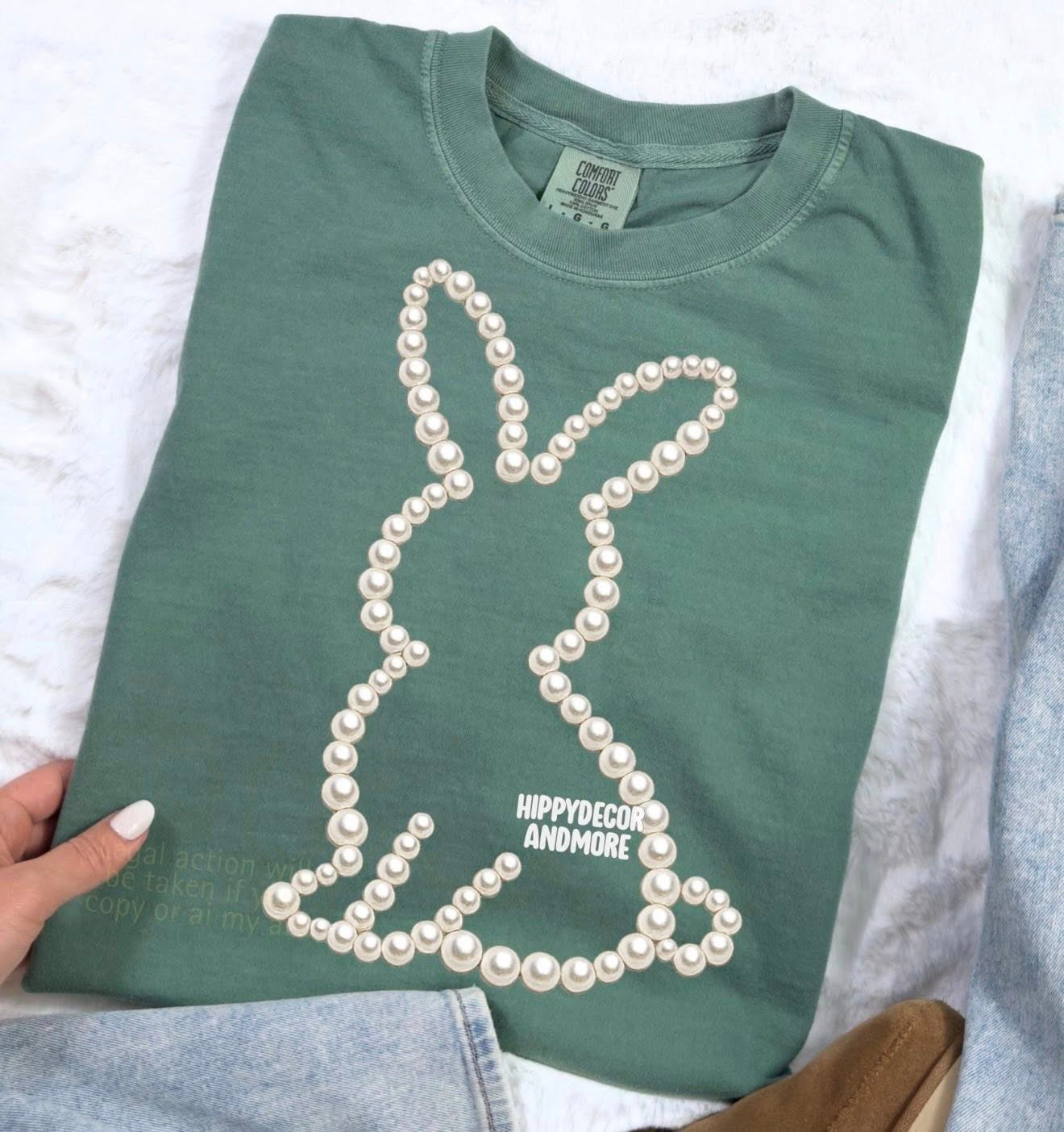Pearl Bunny 🐰 - TSHIRT- (COMFORT COLORS/BELLA)