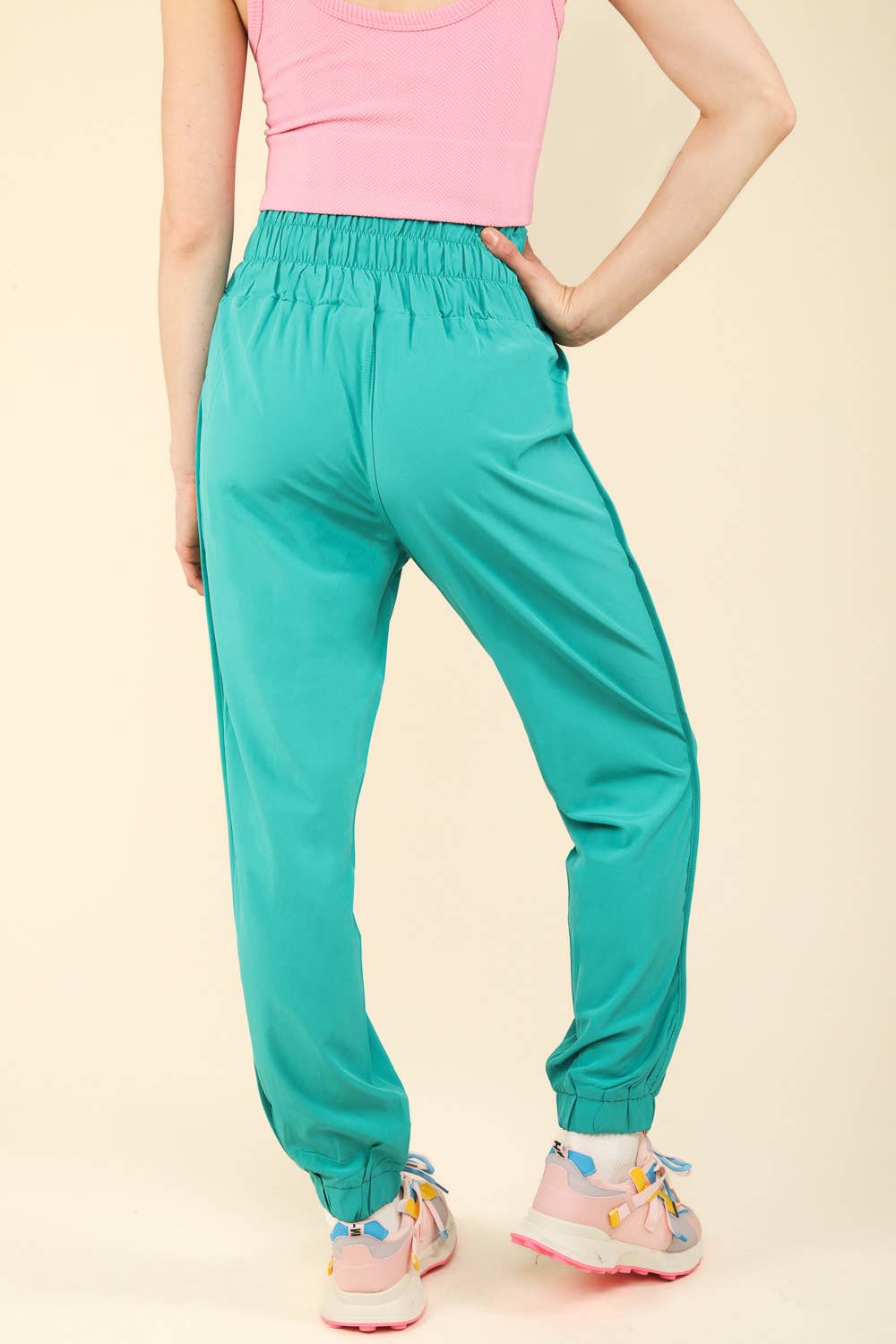 High Waisted Cargo Active Joggers w/ Pockets NP70063