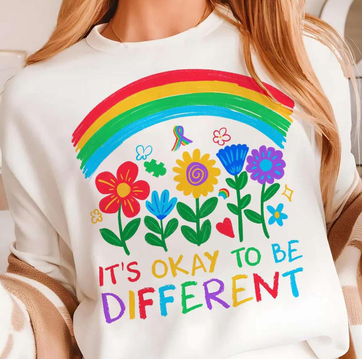 It's Okay to be Different - T SHIRT - (Gildan)