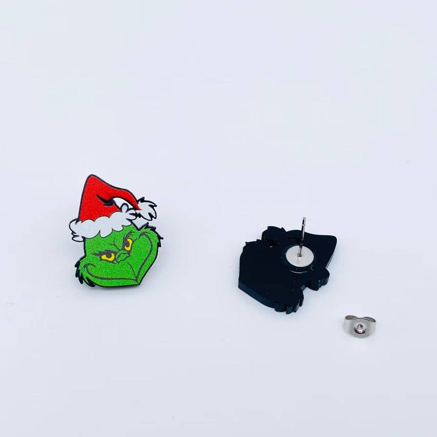 Grinch with Hat Acrylic Ear Studs MIO57001