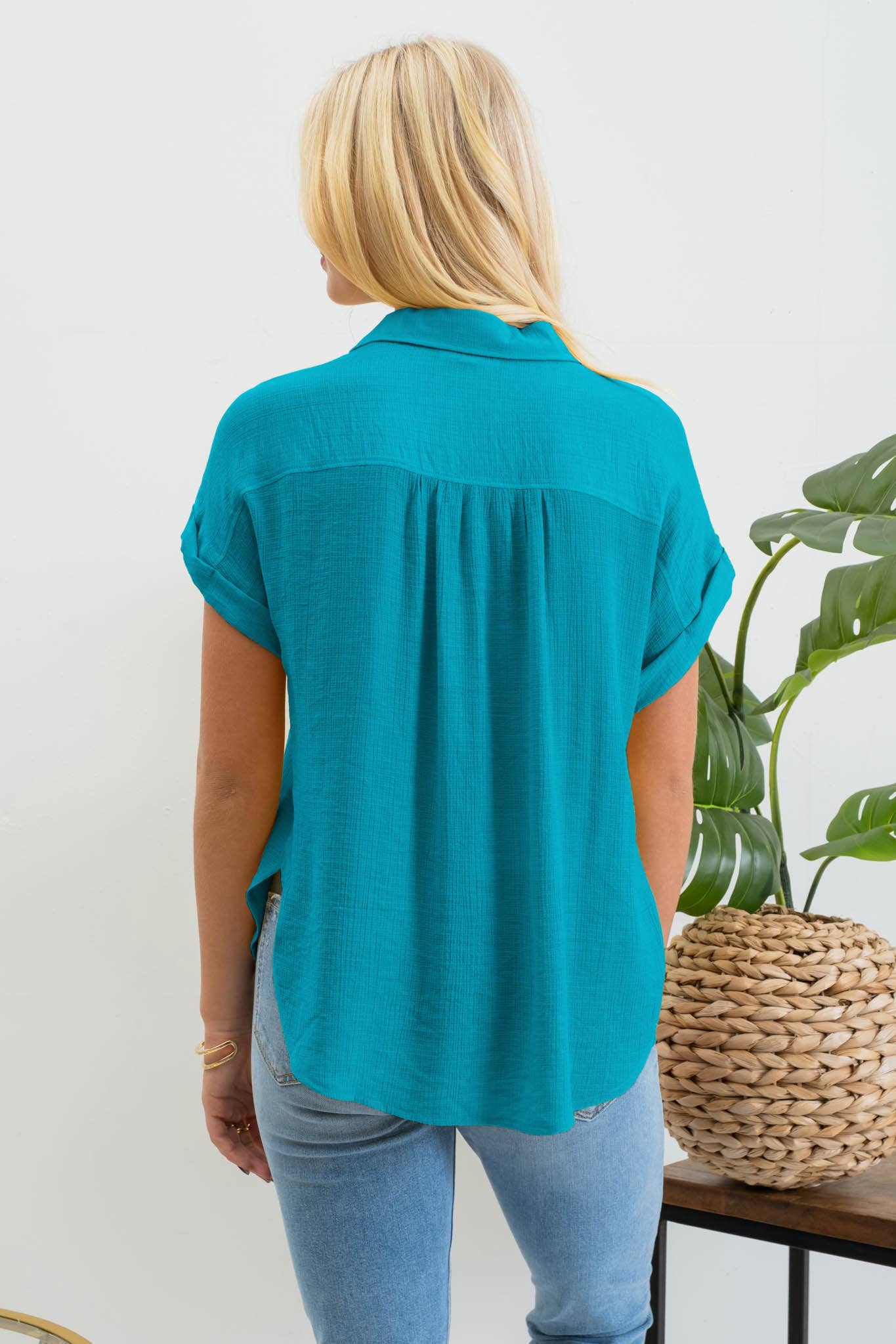 MID BUTTON DOWN CUFFED SHORT SLEEVE TOP CR1980