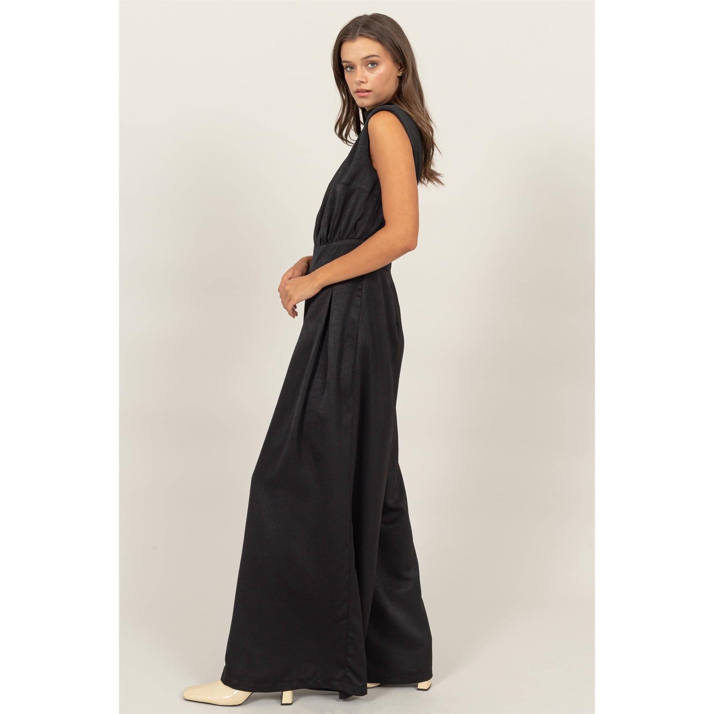 SLEEVELESS WIDE LEG SATIN JUMPSUIT HF24G072-