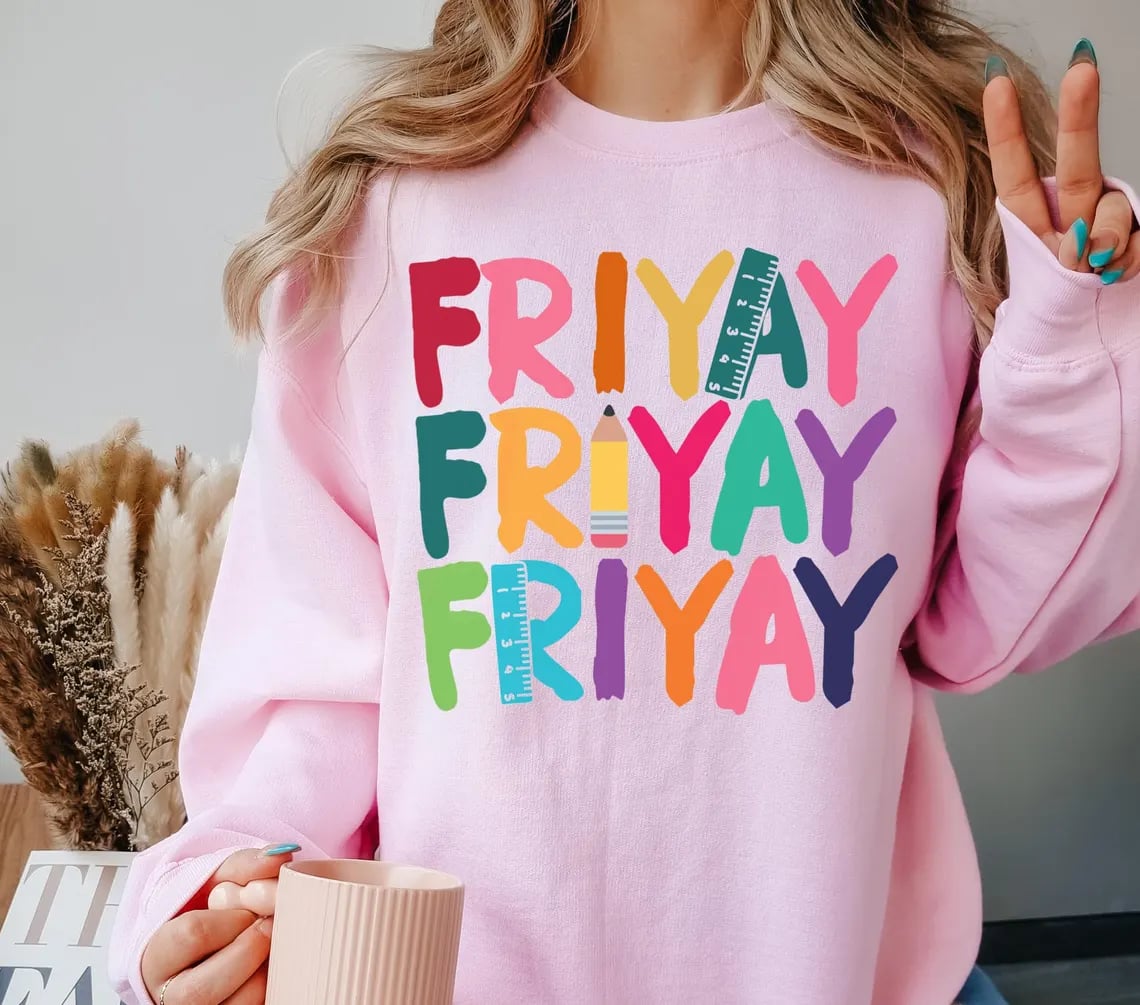 FriYAY - LONGSLEEVE - (Jerzee/Gildan)