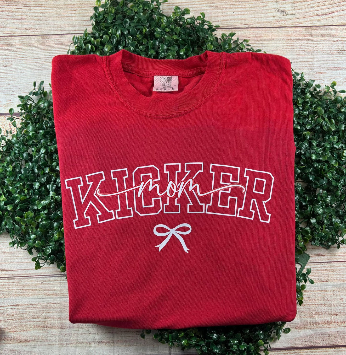 Kicker Mom - T SHIRT - (Comfort Color)