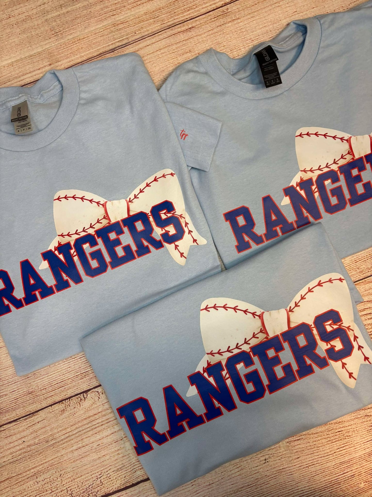 Rangers with Baseball Bow - T SHIRT - (Gildan)