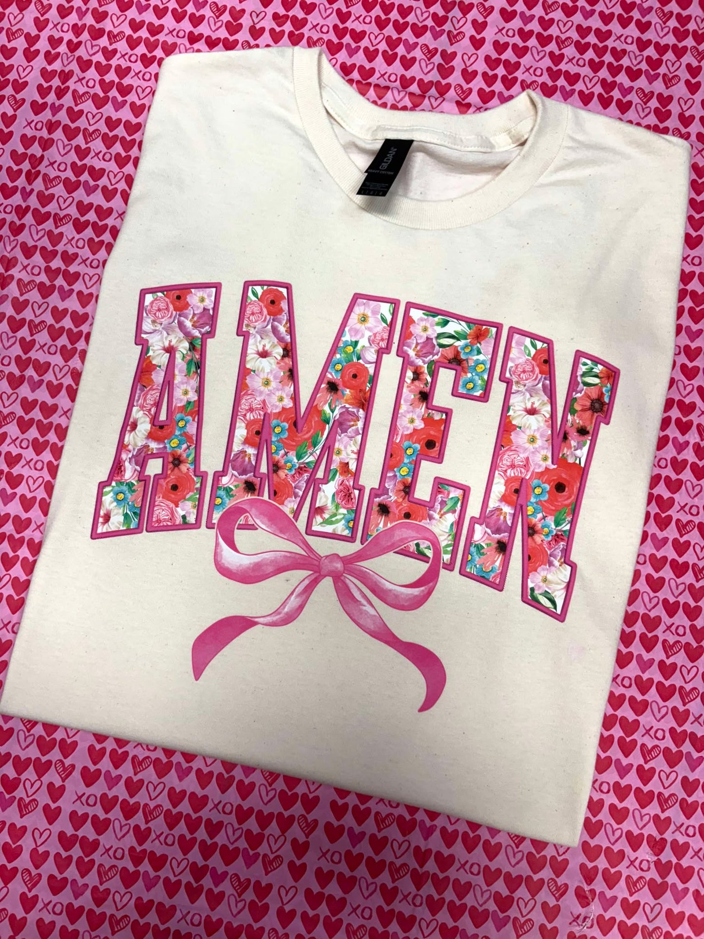Amen (floral with bow) - T SHIRT - (Gildan)