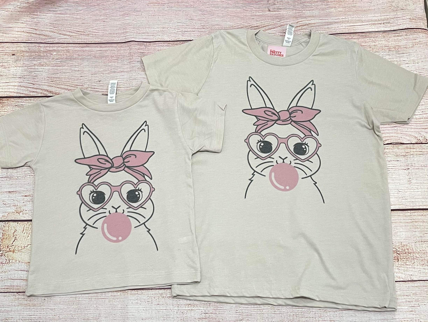 Bubble gum bunny t-shirt