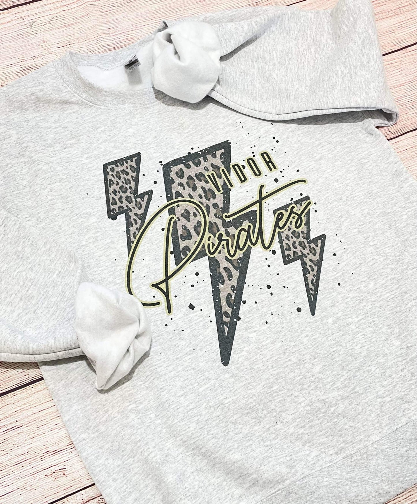 Vidor Pirates sweater