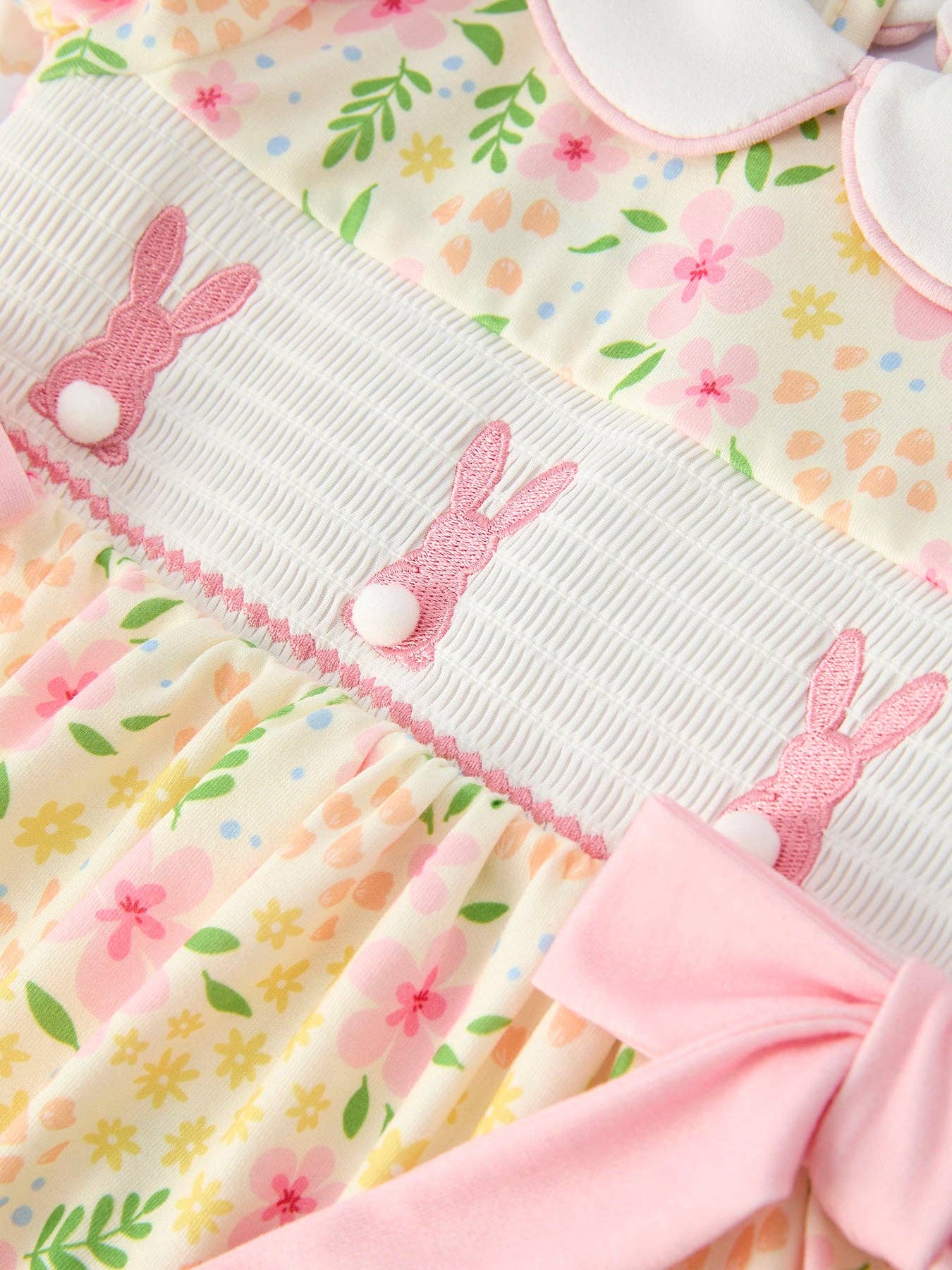 Easter Bunny Embroidery Smocking Cute Baby Girls Dress aj12126