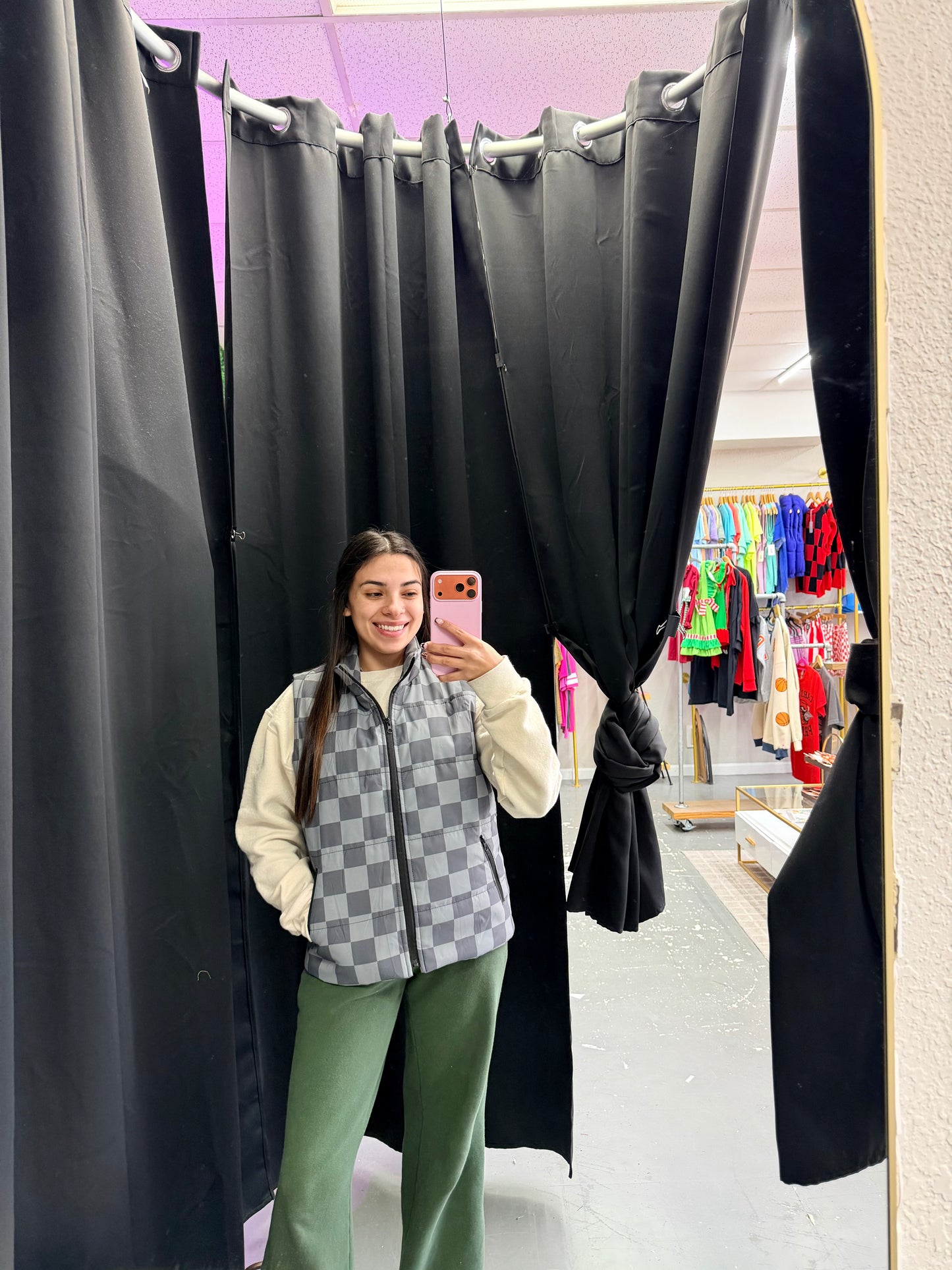 Puffer vests- GRAY CHECKERED( IN STORE) 121725bri