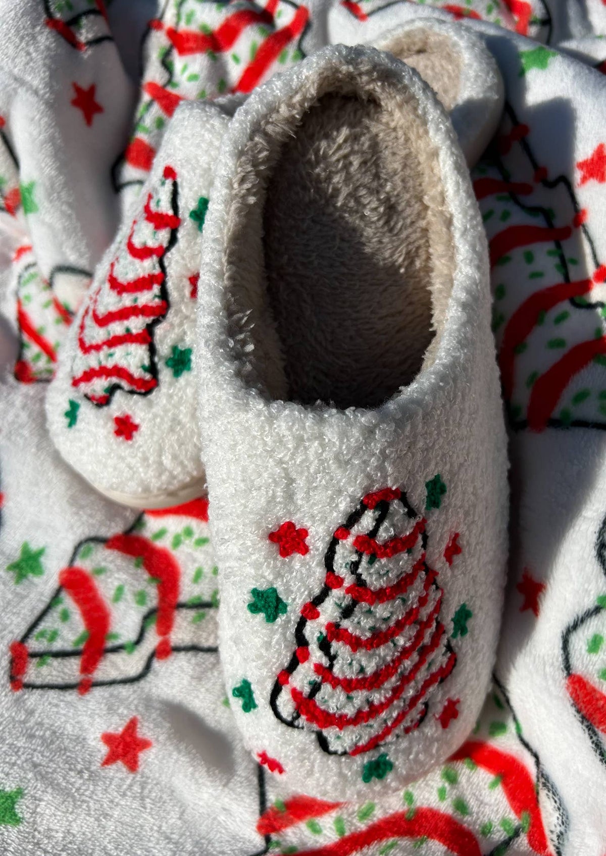 Christmas Tree Cake Slippers 11142-AS