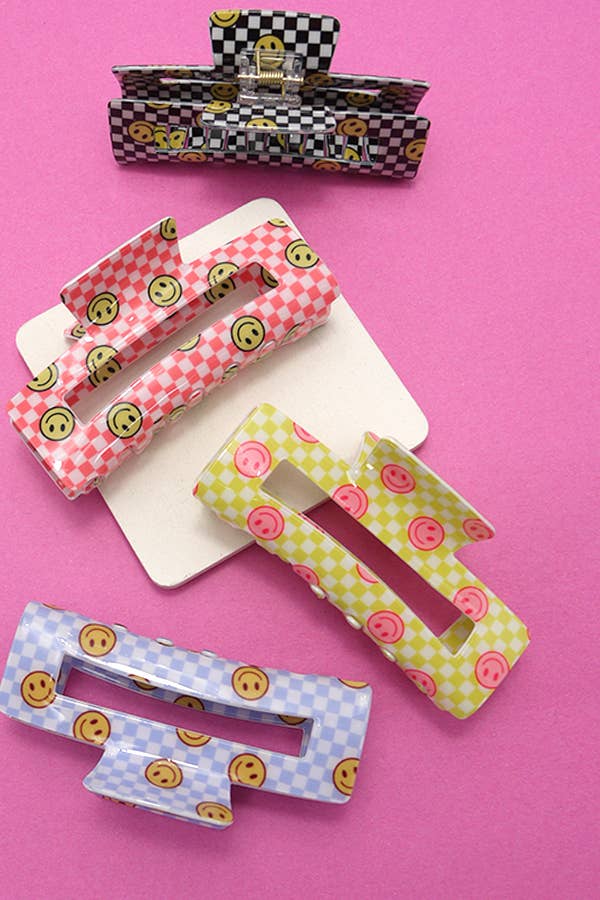 JUMBO CHECKER SMILEY HAIR CLAW CLIPS 40H604