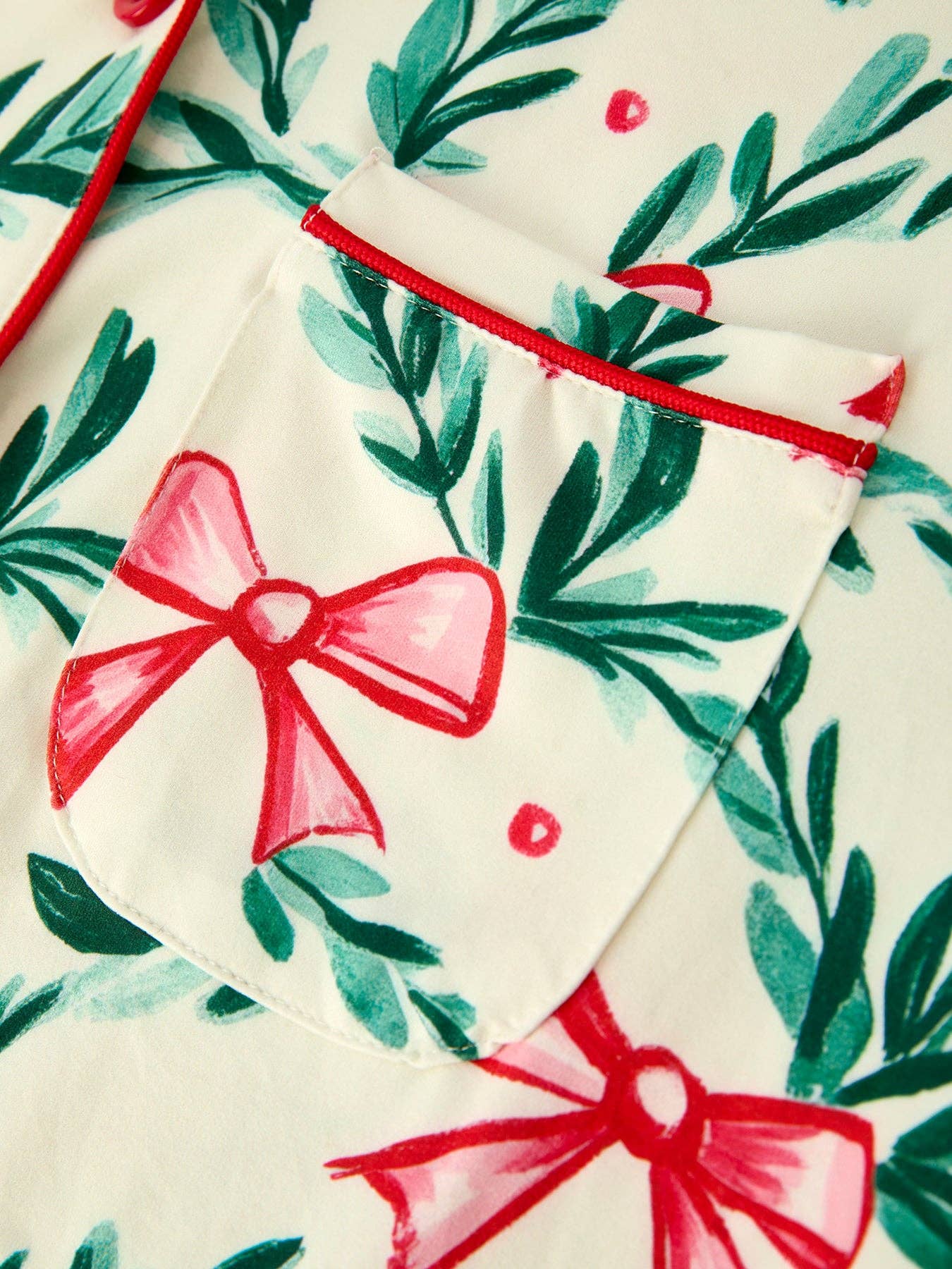 Rylee Faith Designs - Mommy & Me Christmas Bow and Holly Print Pajama Set-112525br