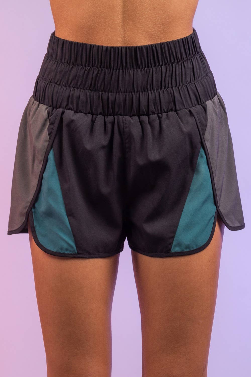 Color-block activewear shorts VN70-0662