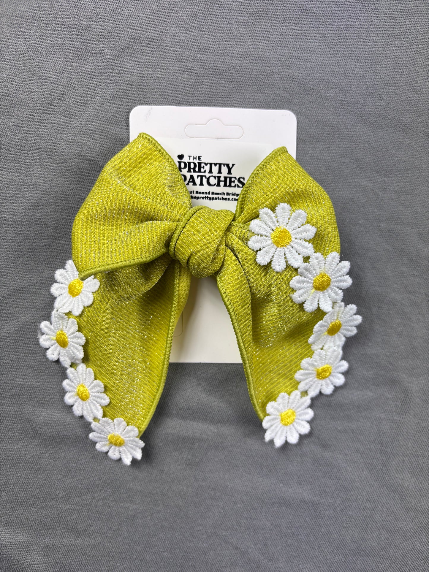 Girl's Daisy Bow GDB21