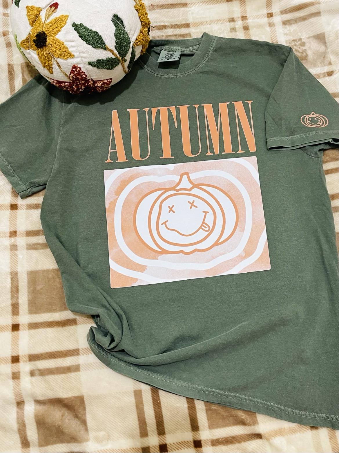 Autumn smiles t-shirt