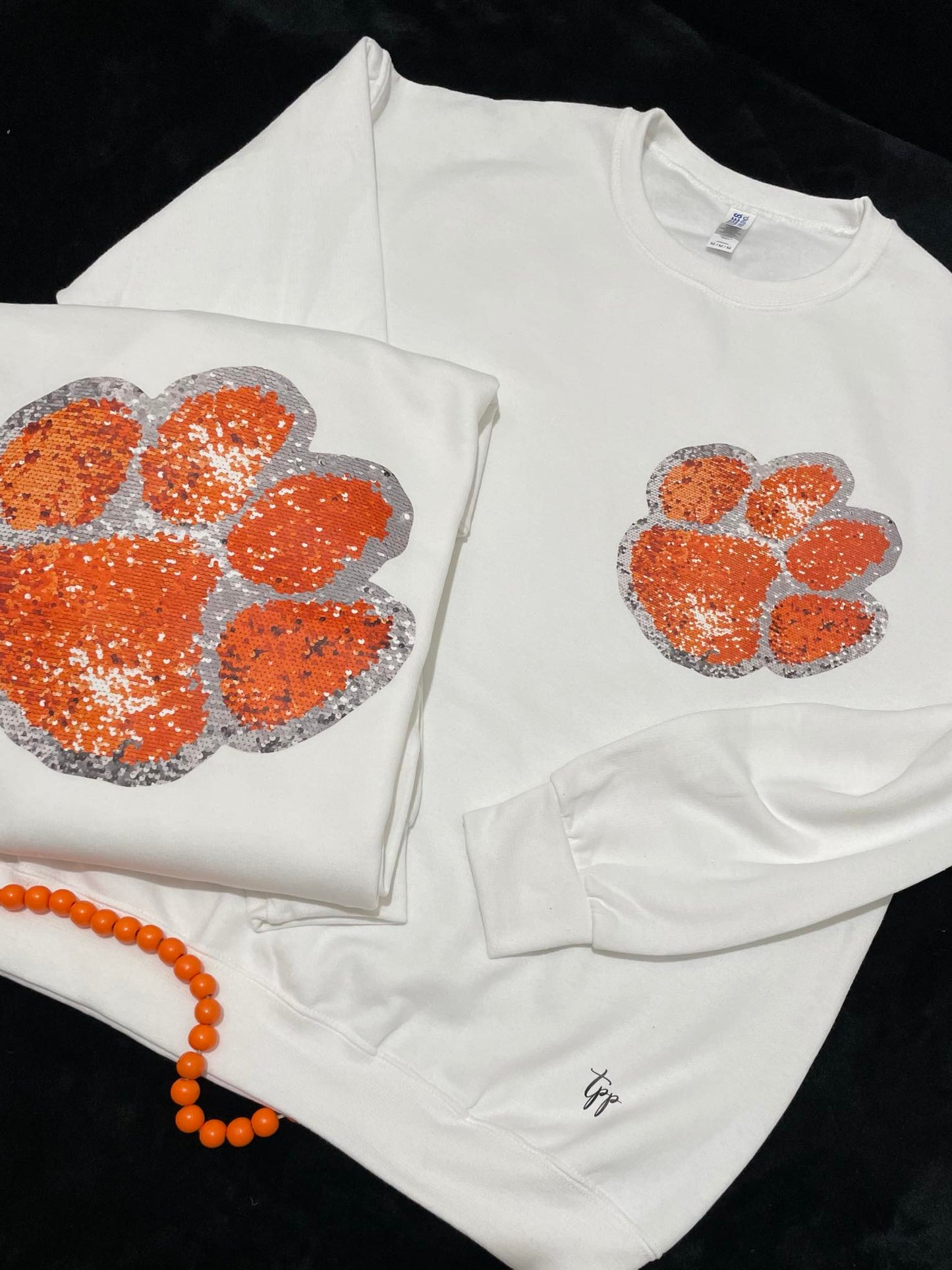 Bobcat Faux sequin paw Sweatshirt