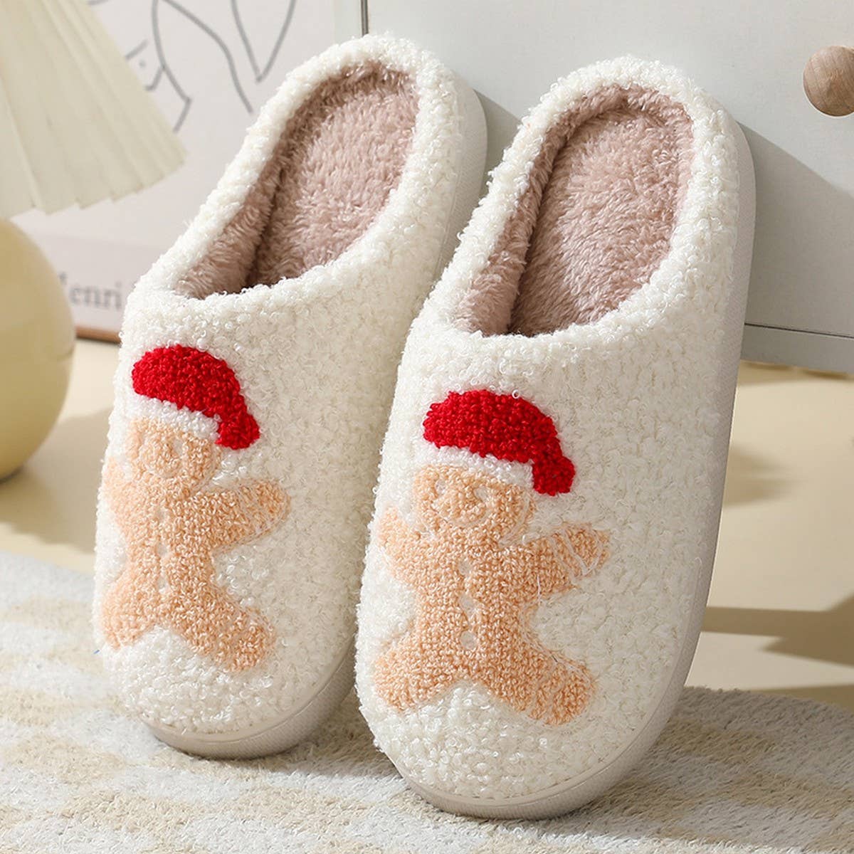 DEER PATTERNED SLIPPERS-120825br