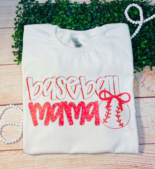 Baseball Mama - T SHIRT - (Gildan)