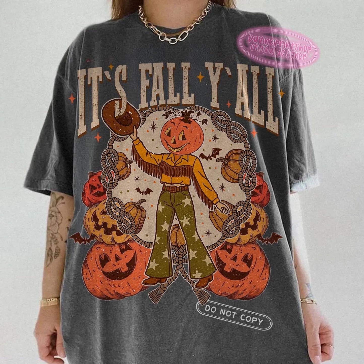 it's fall yall (halloween country pumpkin) T-SHIRT  (bella or color comfort)
