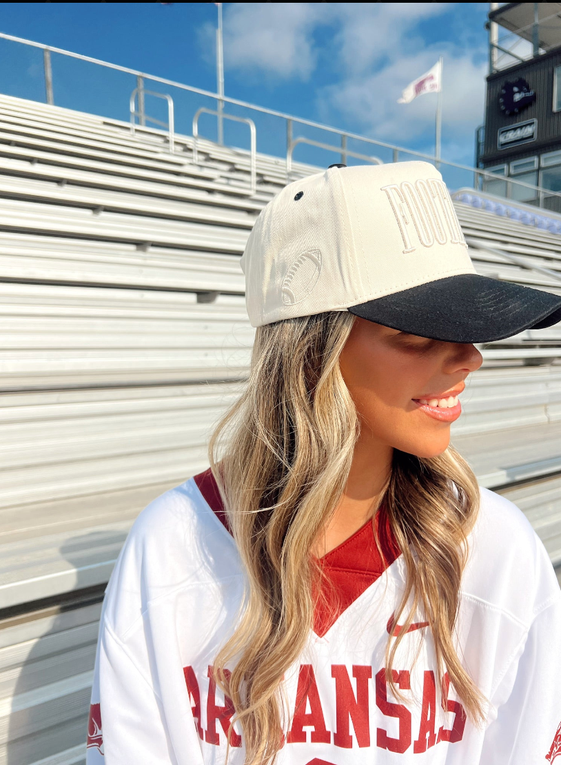 FOOTBALL - Neutral Vintage Trucker Hat-101125b5