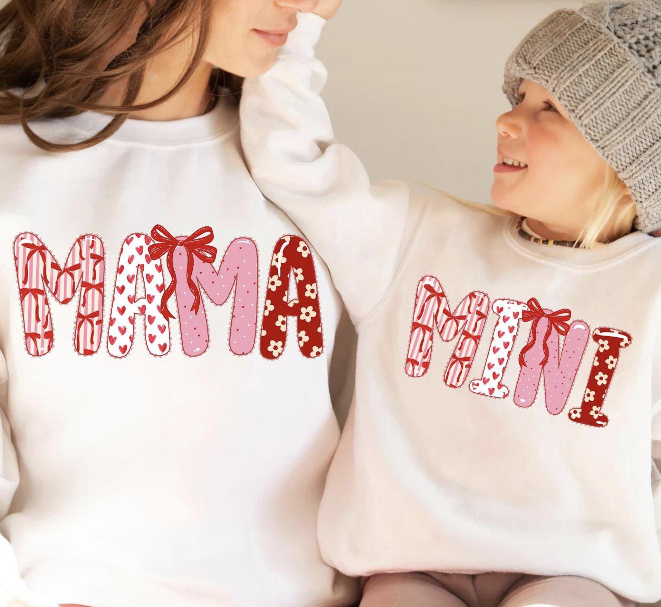 Mama & Mini ❤️🩷- T SHIRT- (GILDAN/LAT)