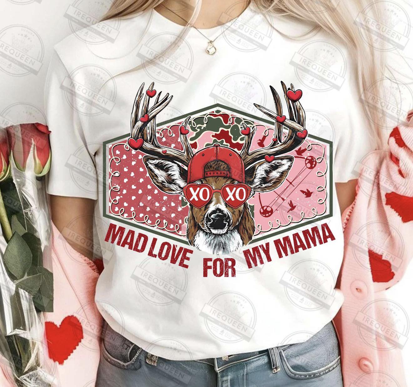 Mad love for my mama ❤️- T SHIRT- (GILDAN/LAT)
