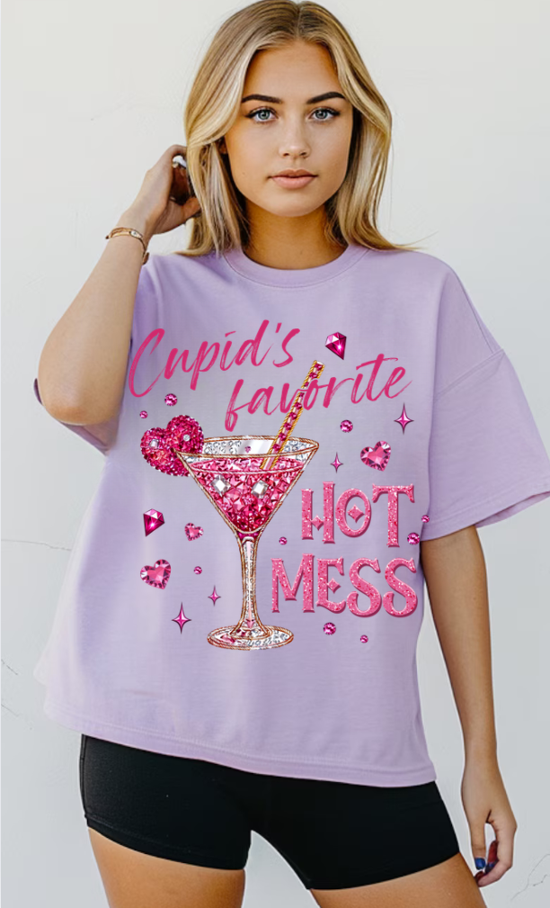 Cupid’s favorite hot mess 🩷 - TSHIRT- (GILDAN/JERZEES)