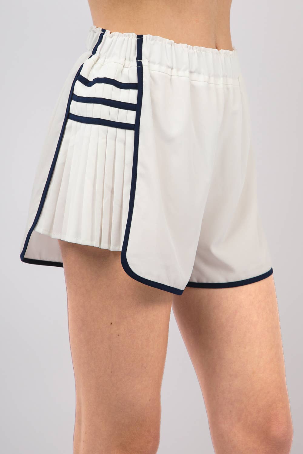 Side Pleated Detail Activewear Shorts NP70305