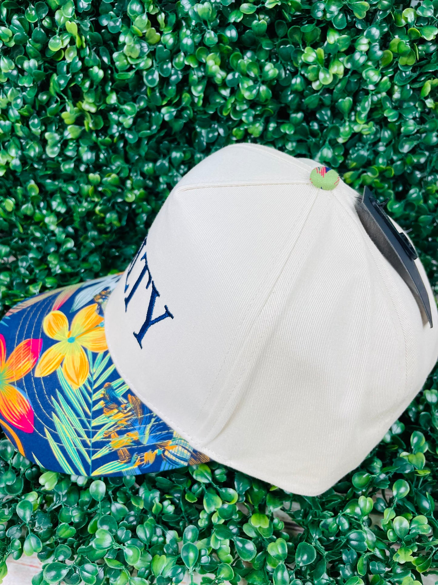 Salty Lettering Embroidery Floral Two-Tone Hat  SFH38