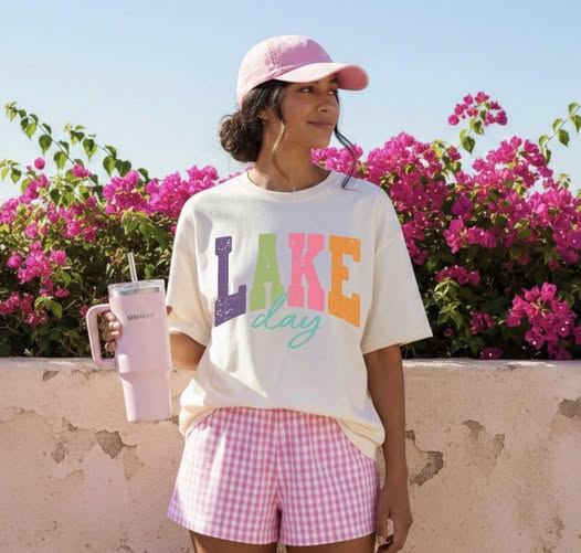 Lake Day 🩷 - BOXY TEE - (COMFORT COLOR/BELLA) 042026JB